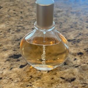 DKNY Pure
